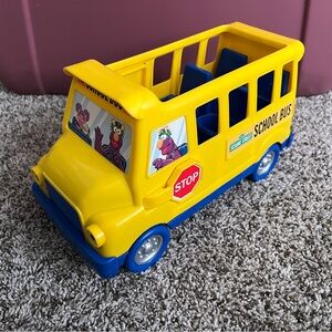 Sesame Street School Bus Toy